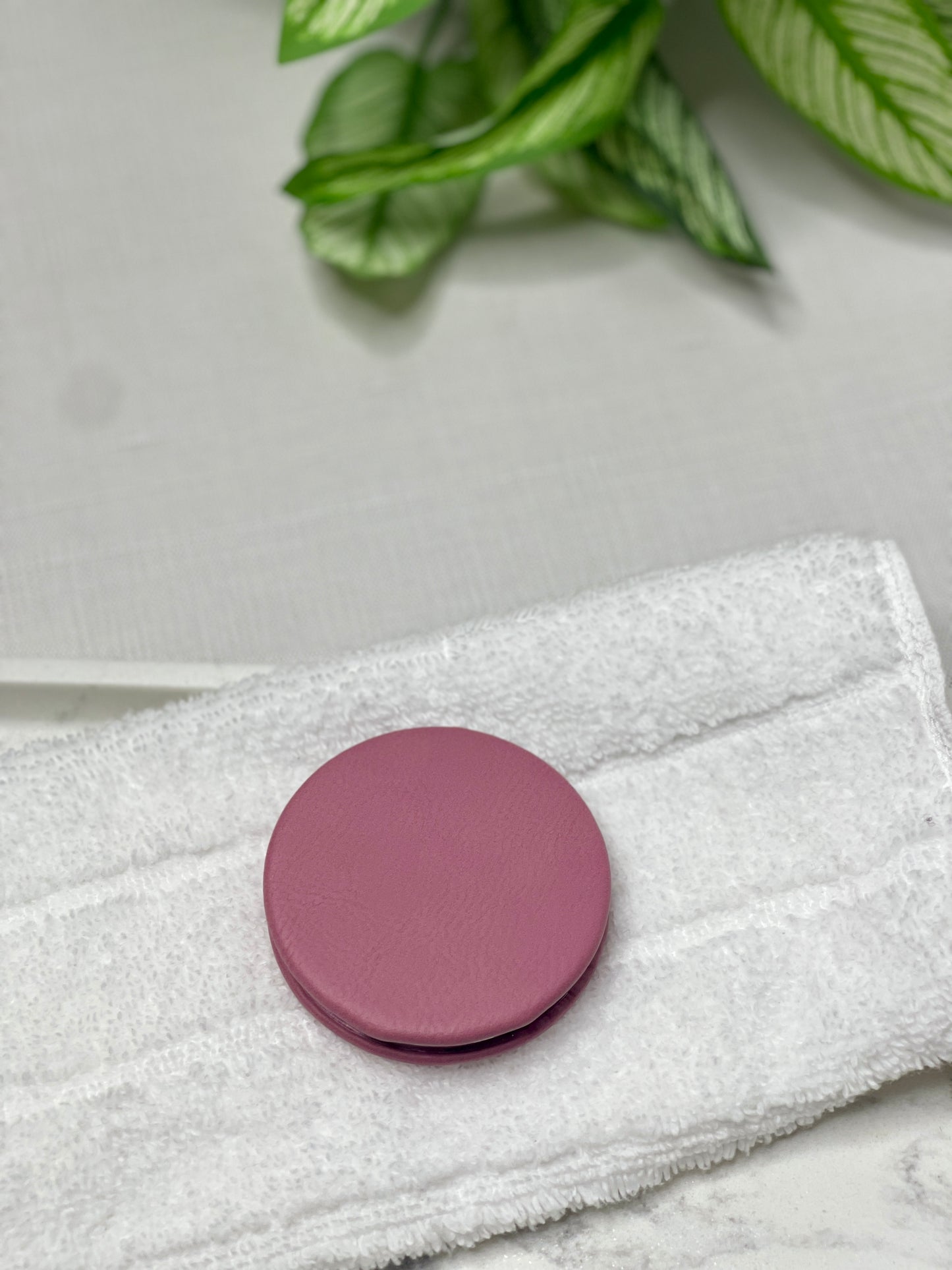 Double Mirror Compact